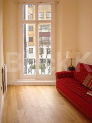 			new instruction, 2 Bedroom, 1 bath, 1 reception Flat			 Bishops Bridge Road, PADDINGTON